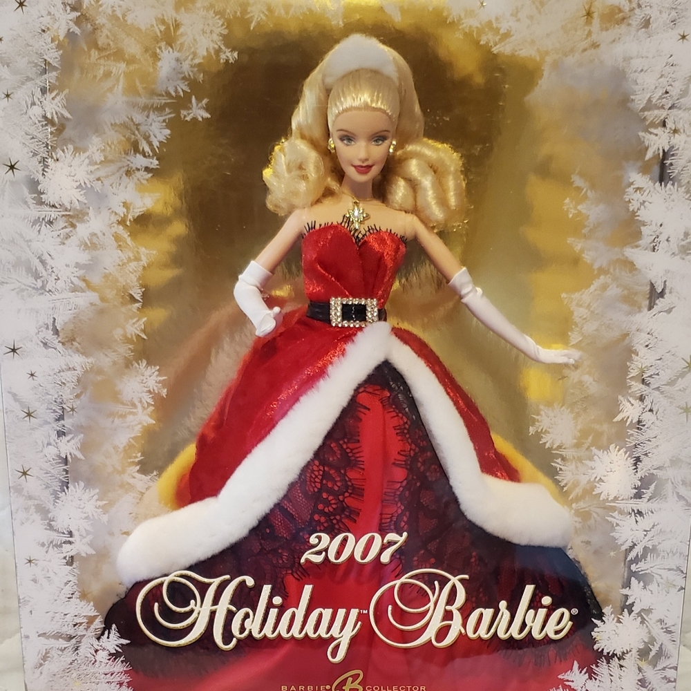 2007 Holiday Barbie " Miss Claus"